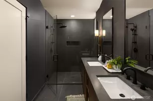 14031 Densmore Ave N, Seattle, WA 98133 - Photo 22