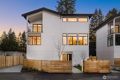 14031 Densmore Avenue N, Seattle, WA 98133 - Photo 1