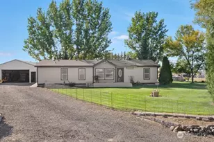 4072 Road E 9 NE, Moses Lake, WA 98837 - Photo 6