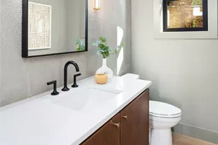 17626 Talbot Rd, Edmonds, WA 98026 - Photo 24