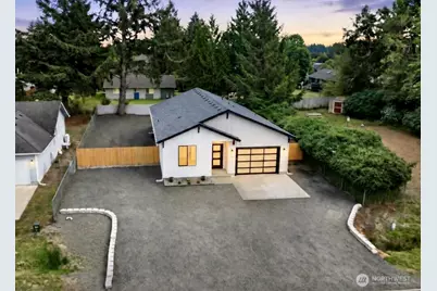870 Mount Olympus Avenue SE, Ocean Shores, WA 98569 - Photo 1