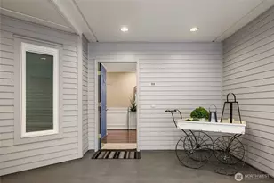 410 2nd Ave S, Kirkland, WA 98033 - Photo 2