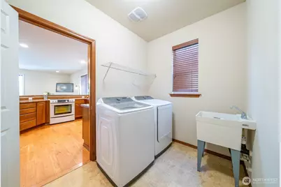 9212 18th Avenue W, Everett, WA 98204 - Photo 12