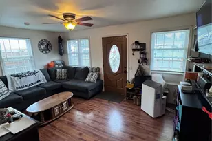 901 113th St S, Tacoma, WA 98444 - Photo 6