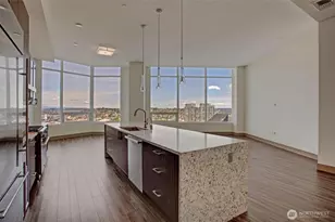 2015 2nd Ave, Seattle, WA 98121 - Photo 10