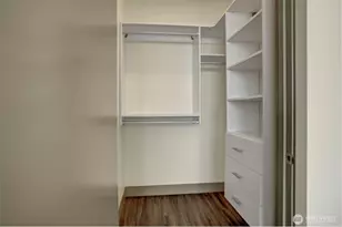 2015 2nd Ave, Seattle, WA 98121 - Photo 22