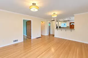 5753 40th Ave NE, Seattle, WA 98105 - Photo 14