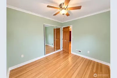 5753 40th Avenue NE, Seattle, WA 98105 - Photo 16