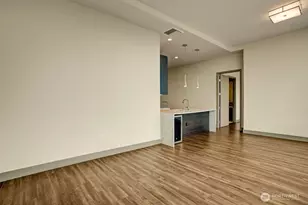 2015 2nd Ave, Seattle, WA 98121 - Photo 16