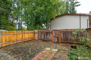 660 SW Harrier Cir, Oak Harbor, WA 98277 - Photo 24