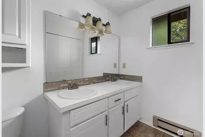 660 SW Harrier Circle #2, Oak Harbor, WA 98277 - Photo 36