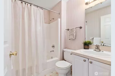 8157 Cottage Place NE, Bremerton, WA 98311 - Photo 24