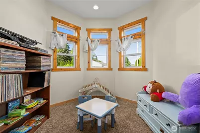 211 S Naches Street, Buckley, WA 98321 - Photo 8