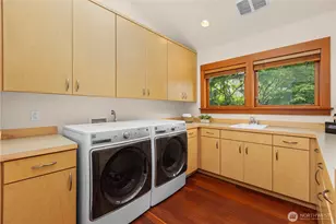 2223 39th Ave E, Seattle, WA 98112 - Photo 36