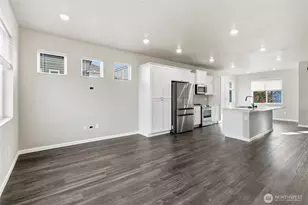 22998 Cherry St, Black Diamond, WA 98010 - Photo 10
