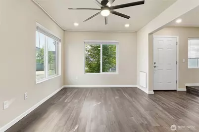 22998 Cherry Street, Black Diamond, WA 98010 - Photo 12