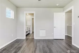 22998 Cherry St, Black Diamond, WA 98010 - Photo 16