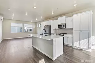 22998 Cherry St, Black Diamond, WA 98010 - Photo 2
