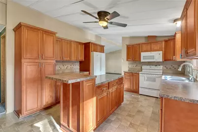 836 Harman Way S #56, Orting, WA 98360 - Photo 8