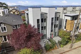 2421 Wickstrom Pl SW, Seattle, WA 98116 - Photo 28