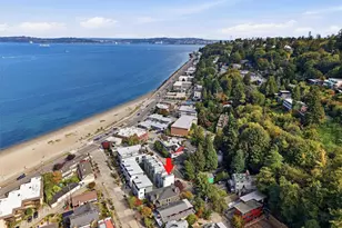 2421 Wickstrom Pl SW, Seattle, WA 98116 - Photo 32