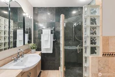 100 1st Avenue S #7, Seattle, WA 98104 - Photo 18
