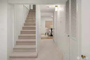 9608 5th Ave NE, Seattle, WA 98115 - Photo 22