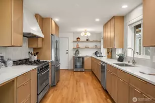 9608 5th Ave NE, Seattle, WA 98115 - Photo 6