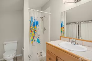 17306 NE 165th St, Woodinville, WA 98072 - Photo 32