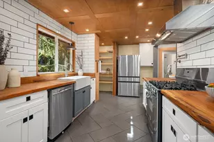 17306 NE 165th St, Woodinville, WA 98072 - Photo 4