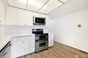 10817 Glen Acres Dr S, Seattle, WA 98168 - Photo 10