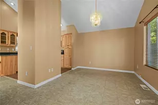 6036 Chetshire Ln SE, Olympia, WA 98513 - Photo 10