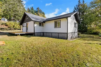 8990 SE Colvos Drive, Olalla, WA 98359 - Photo 2