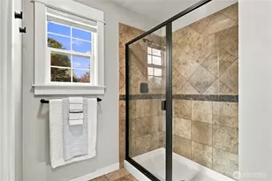 208 107th Pl SE, Bellevue, WA 98004 - Photo 28