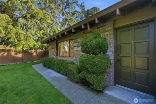 2802 Garden Ct, Steilacoom, WA 98388 - Photo 2