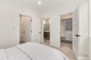 2328 Franklin Ave E, Seattle, WA 98102 - Photo 24