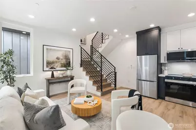 2328 Franklin Avenue E #G, Seattle, WA 98102 - Photo 18