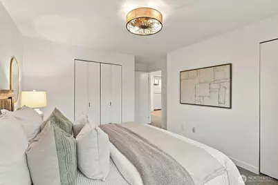 5225 50th Avenue NE #204, Seattle, WA 98105 - Photo 20