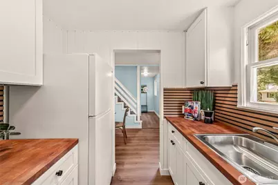 17024 8th Avenue NE, Shoreline, WA 98155 - Photo 10