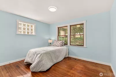 17024 8th Avenue NE, Shoreline, WA 98155 - Photo 18