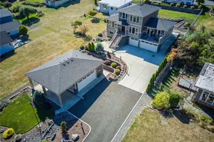 7940 Beach Dr E, Port Orchard, WA 98366 - Photo 40