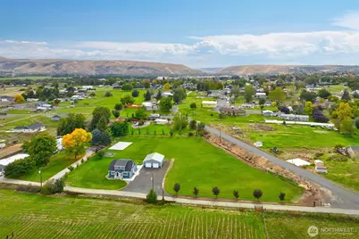 61 Thunder Road, Selah, WA 98942 - Photo 22