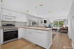2125 California Ave SW, Seattle, WA 98116 - Photo 14