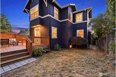 2536 31st Avenue W, Seattle, WA 98199 - Photo 28
