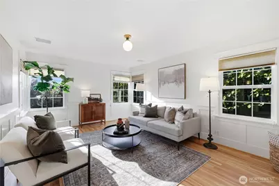 2536 31st Avenue W, Seattle, WA 98199 - Photo 4