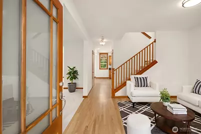 1905 NE 125th Street, Seattle, WA 98125 - Photo 6