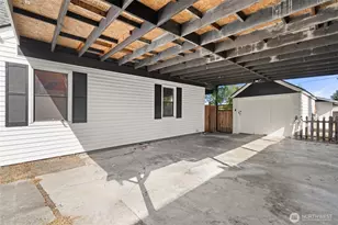 1227 E 4th St, Port Angeles, WA 98362 - Photo 36