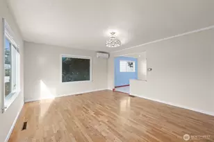 1227 E 4th St, Port Angeles, WA 98362 - Photo 6