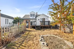1227 E 4th St, Port Angeles, WA 98362 - Photo 30