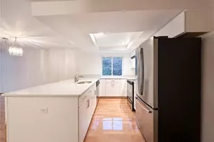 7104 36th St Ct NW, Gig Harbor, WA 98335 - Photo 2